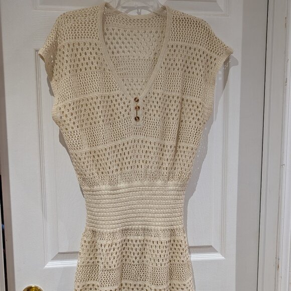 New with Tag - Cupshe Beige Crochet V-Neck Short Sleeve Cover-Up Mini Dress (L) - Picture 3 of 5